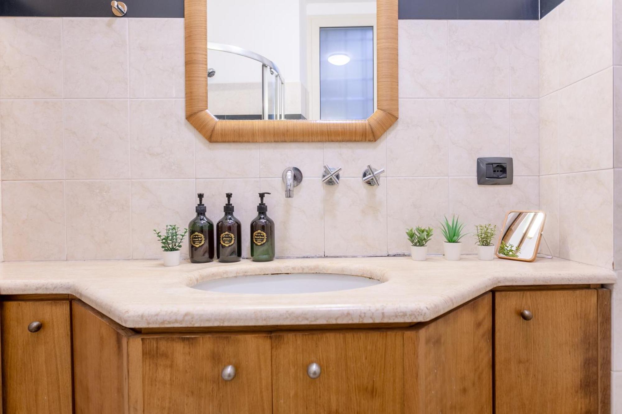Holiday Homes Rome - Green Apartment S Camillo - Near Trastevere Exterior foto